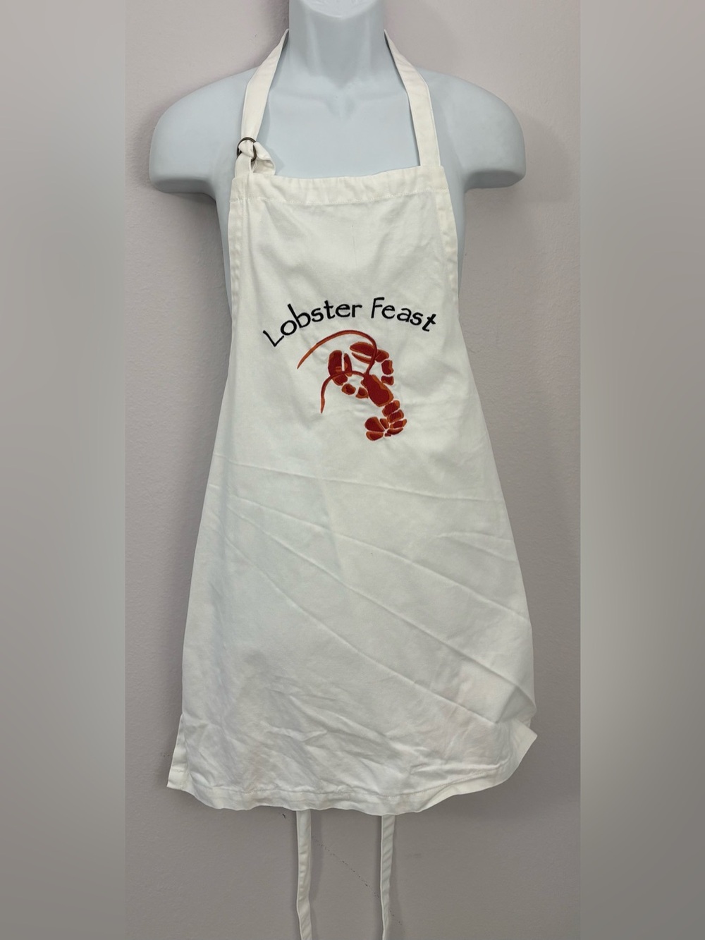 POTTERY BARN White w/ Red Lobster “Lobster Feast” Cotton Apron 30x25”